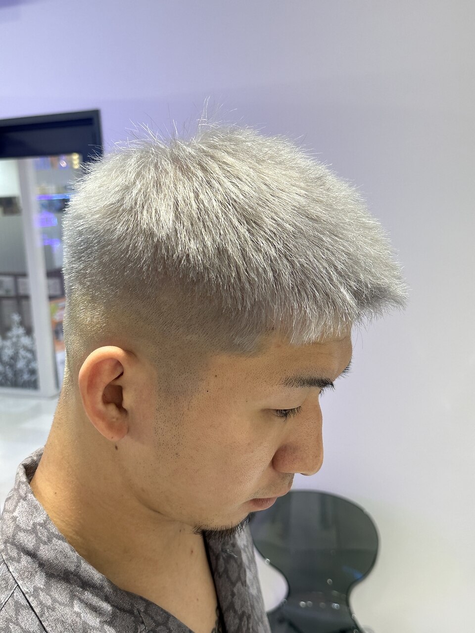 ユキ　カールベリーショート　ダークブラウン　Sサイズ 20代30代40代/波パーマ レディースメンズライクショート｜丸型×