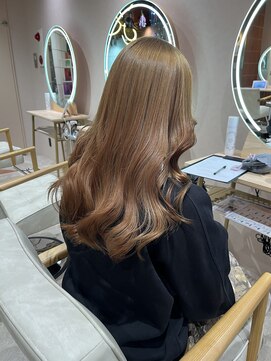 ヘアーアンドメイク ビス(HAIR&MAKE bis) ミルクティーベージュ/ケアブリーチ/立川【黒田あさみ】