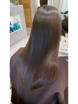 ジーナ 福岡天神(Zina) Khaki Grayge × オージュア7STEP髪質改善トリートメント