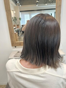 ワーフ ウエスト イタミ(wharf west itami) 【wharf west itami】切りっぱなしボブ