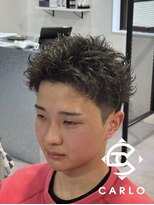 カルロイースタイル(CARLO e-style)&nbsp;スパイキーショート／刈り上げ／ピンパーマ
