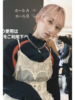 クイン(qin)&nbsp;コンパクトハイトーンペールピンクショート