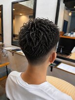 エルメ バイ アンフィー(Elme by anphi)&nbsp;【Elme　野呂】無造作ウェーブ×短髪パーマ