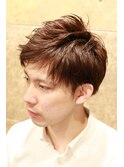 毛量が多くても軽やか見えショート