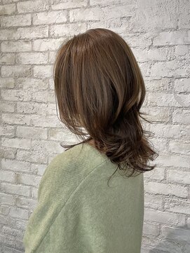 アン ココン(un.cocon) 【un.cocon吉祥寺】　大人可愛いナチュラルウルフカット♪