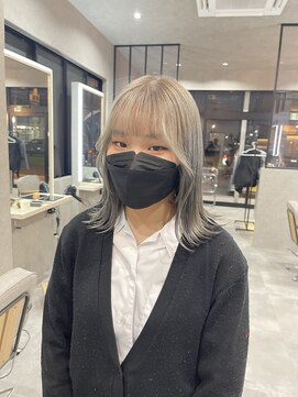 ムード カナザワ(mood kanazawa) ブリーチでハイトーングレージュ◎