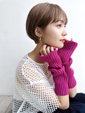 トルネード(TORNADO) 大人ショート 丸みひし形 前髪あり 丸顔面長エラ張り絶壁 K1031