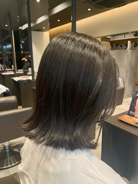 アイフィールアヴェダ 船堀店(i feel AVEDA) .【中村】人気韓国風♪うる艶外はねボブ