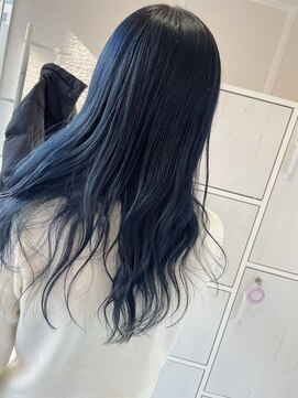 アムール(Amour) ゆるふわロング♪【インナーカラー/イヤリングカラー/八王子】