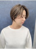 小顔ショートボブハイライトカラーグレージュカラー白髪ぼかし