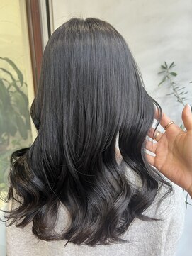 アン(Hair make un) シアグレージュ