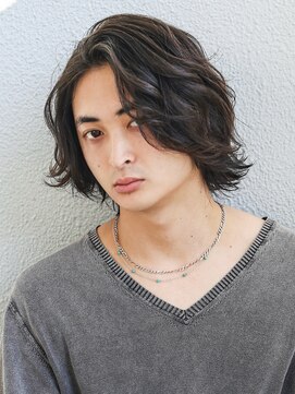 アフロート ディル(AFLOAT D'L) ミディアムスパイラルパーマツーブロック束感モテる長め