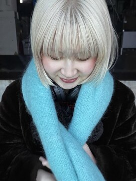 ボコカ(bococa) 【Vicky指名】ホワイトベージュ　ブリーチ　ブロンドボブ