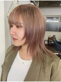 ウルフヘアのレイヤースタイル/ハイトーンカラー/レイヤーカット