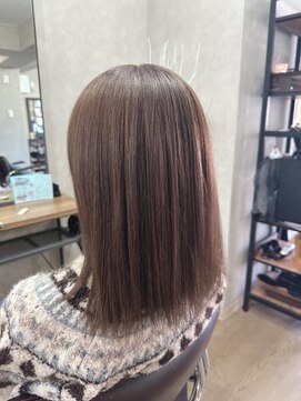 アルレン(Allen) ラベンダーブラウン【宇都宮/ブリーチ/白髪ぼかし】