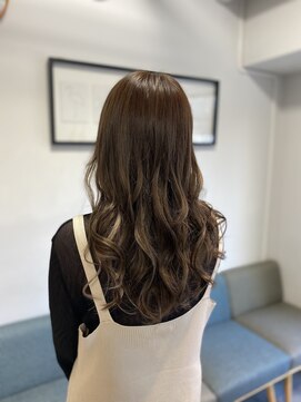 フツーロ 栄(FUTURO) プルエクステ