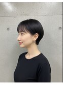 大人ショート　黒髪　ナチュラル　