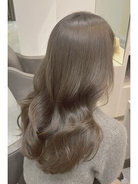 ライズ ネックス ザ サロン 渋谷(LIZE nex the salon) オリーブグレージュ