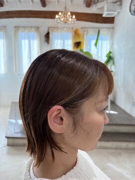 モナミ(Mon-ami) 簡単スタイリングくびれボブ