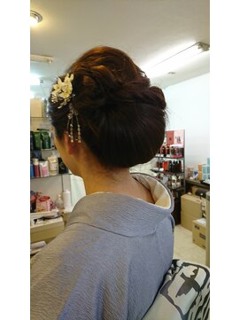 かぐや姫 エルモード フェレ美容室 行徳店 七五三のママさん 着物