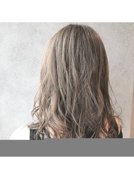 ヘアサロンエムフィス 池袋東口(HAIR SALON M Fe's) 外ハネボブ/アッシュブラウン/ネオウルフ/デザインカラー