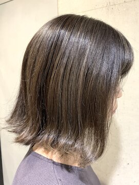 エイト 上野店(EIGHT ueno) 赤みゼログレージュ