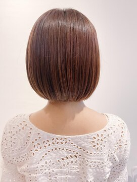 ビアンコ(BlANCO) 首元スッキリの甘めカラーボブ(堀江/難波)