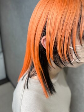 アンダーバーホワイト 京橋店(_WHITE) ペールオレンジ×レイヤーカットスタイル