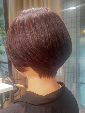 パール(PEAR+L) 綺麗な襟足ショート 【麻生侑佑】