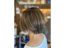 ヘアーズボーネ(hair's Bohne)