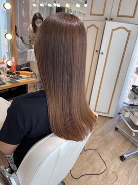 ネオリーブ チロル 横浜西口店(Neolive CiroL.) ダメージレスでかける縮毛矯正　酸性ストレート