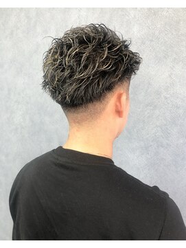 クレオ 福大通り店(CREO) ハイライト+極道パーマ