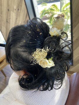 ルネッサンスヘアー ラファエロ(RAFFAELLO) ハーフアップ