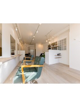 清潔感のあるプライベート空間◎周りを気にせず、特別な時間をお過ごし下さい！至福のサロンTimeを…☆