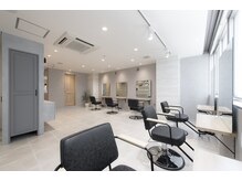 トッカ ヘアアンドトリートメント 溝の口駅北口店(tocca hair&treatment)の雰囲気（独自のトリートメント導入手法＊溝の口/髪質改善/イルミナカラー）