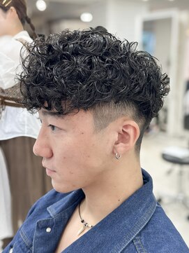 テクト バイアッシュ 吉祥寺店(Tect by Ash) スペインカールツーブロック刈り上げスパイラルパーマ外国人風