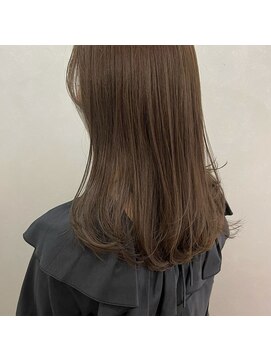 アンドワン 自由が丘(＆ONE) 【&ONE 自由が丘】シアーベージュ×大人ミディ