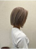 ボブ/ハイトーン/シルバーカラー