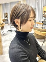 ビューシンサイバシ(VIEW SHINSAIBASHI)&nbsp;前髪カット＊イメチェンショートボブ＊カーキグレージュ
