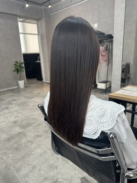 サクラ 岐阜(SAKURA) 縮毛矯正×暗髪カラー 柔らかく艶のあるしなやかな髪へ!