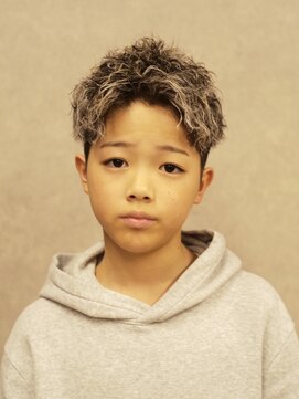 キッズカット×ホワイトメッシュ×キッズパーマ