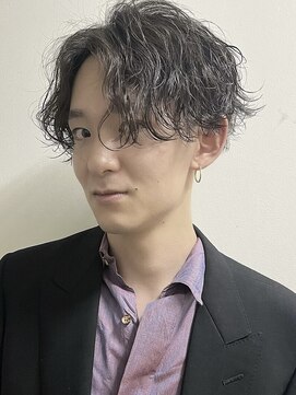 オアハカタ(oa hakata) センターパート×ゆるパーマ