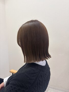 ジーナ 熊本(Zina) オリーブベージュ/外ハネボブ