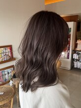 ヘアーリゾート ビッグアップ(hair resort Big up) ブリーチなしダブルカラーで作る、透け感ショコラグレージュ