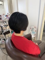 ラムーア(Rahm.)&nbsp;シルエット綺麗◎くびれショート