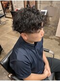 メンズウェーブヘアメンズアッシュカラースパイラルパーマ