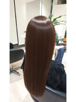 パームパム 日吉店(Perm Pam)の写真/ダメージケアトリートメントで憧れの質感へ。うるおいのある髪質に整え、指通り滑らかな髪に感動☆