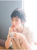 黒髪ベビーショート