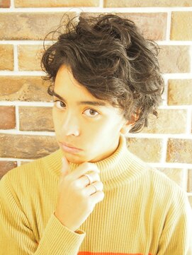 フラムリングス麻布(Framlings azabu) ミディアムショート×外国人風メンズパーマ