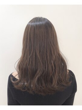 ジーナ 銀座中央通り(Zina) セシルカットフリンジウェーブ×大人かわいい前髪ココアブラウン